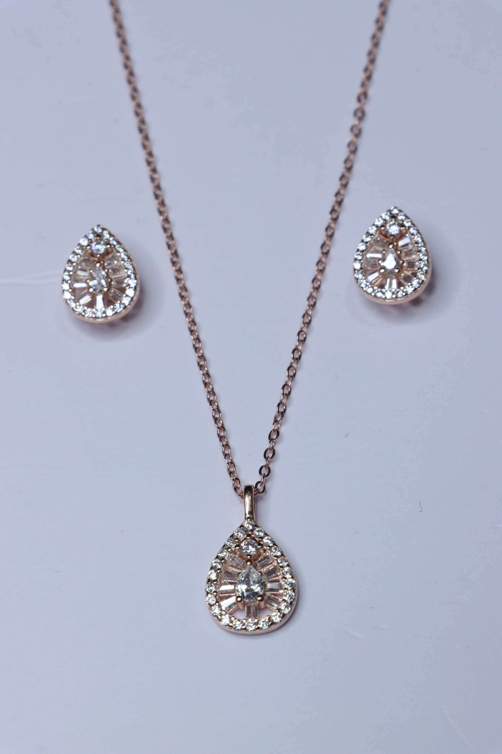 Rose-Gold-Collection-Silver-Casual-Wear-Women-Gilded-Elegance-Jewellery-Sets