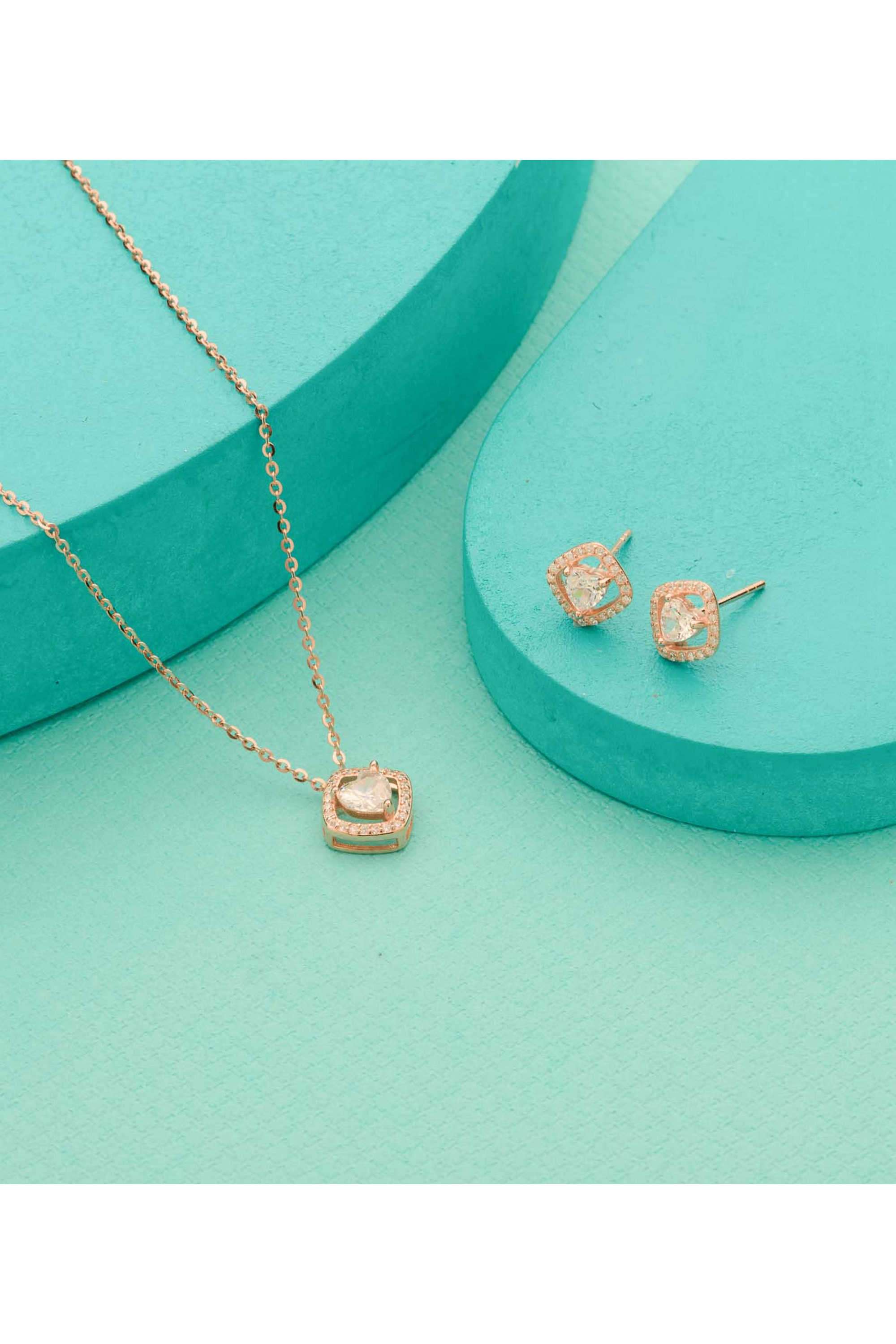 Silver-Casual-Wear-Women-Sparkling-Veil-Necklace-Set