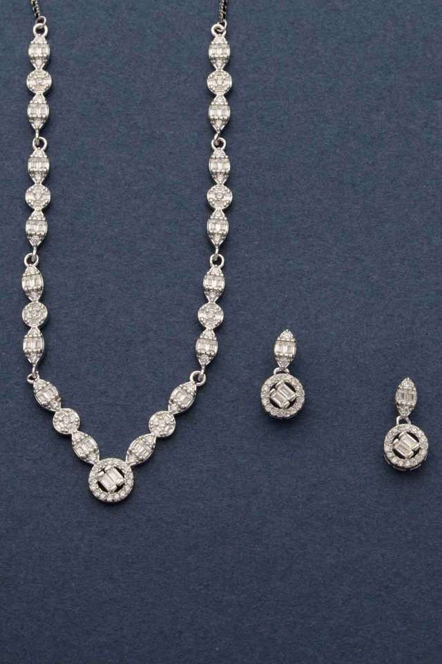Silver-Flower-Necklace-Set