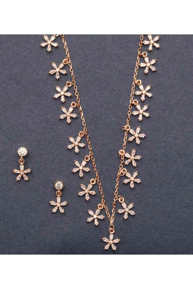 Classic-Silver-Spark-Necklace-Set