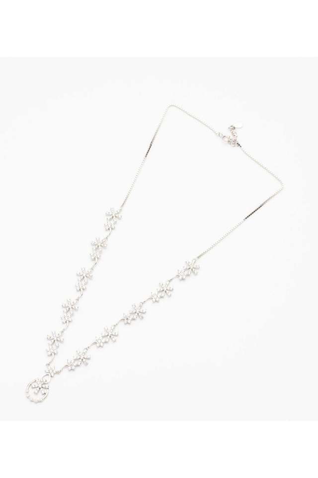 gargi by png diamond necklace