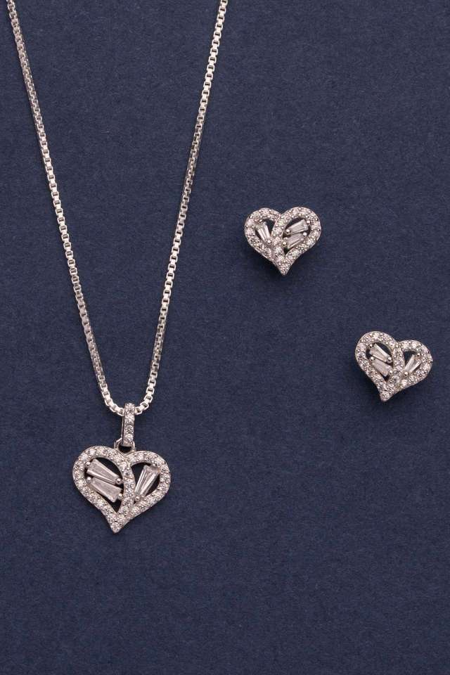 Heart-Necklace-Set