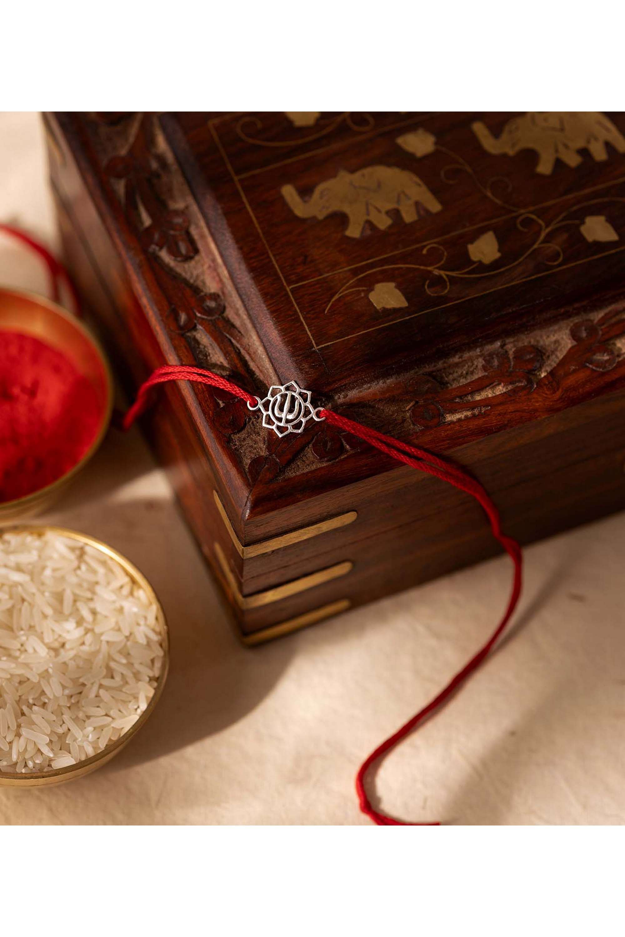 Silver-Ethnic-Men-s-Simple-Shiv-Trident-Rakhi