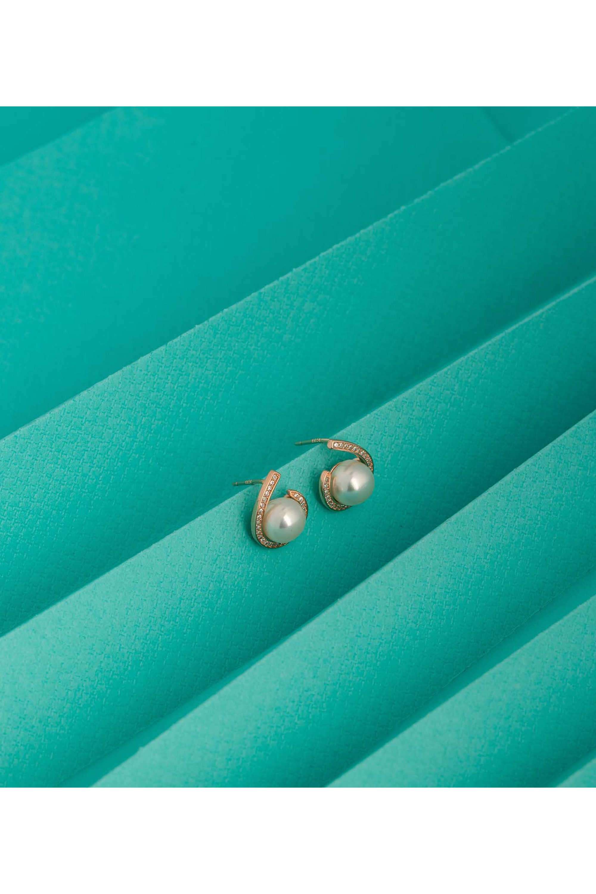 Silver-Casual-Wear-Women-Earrings-Moonbeam-Shine-Top