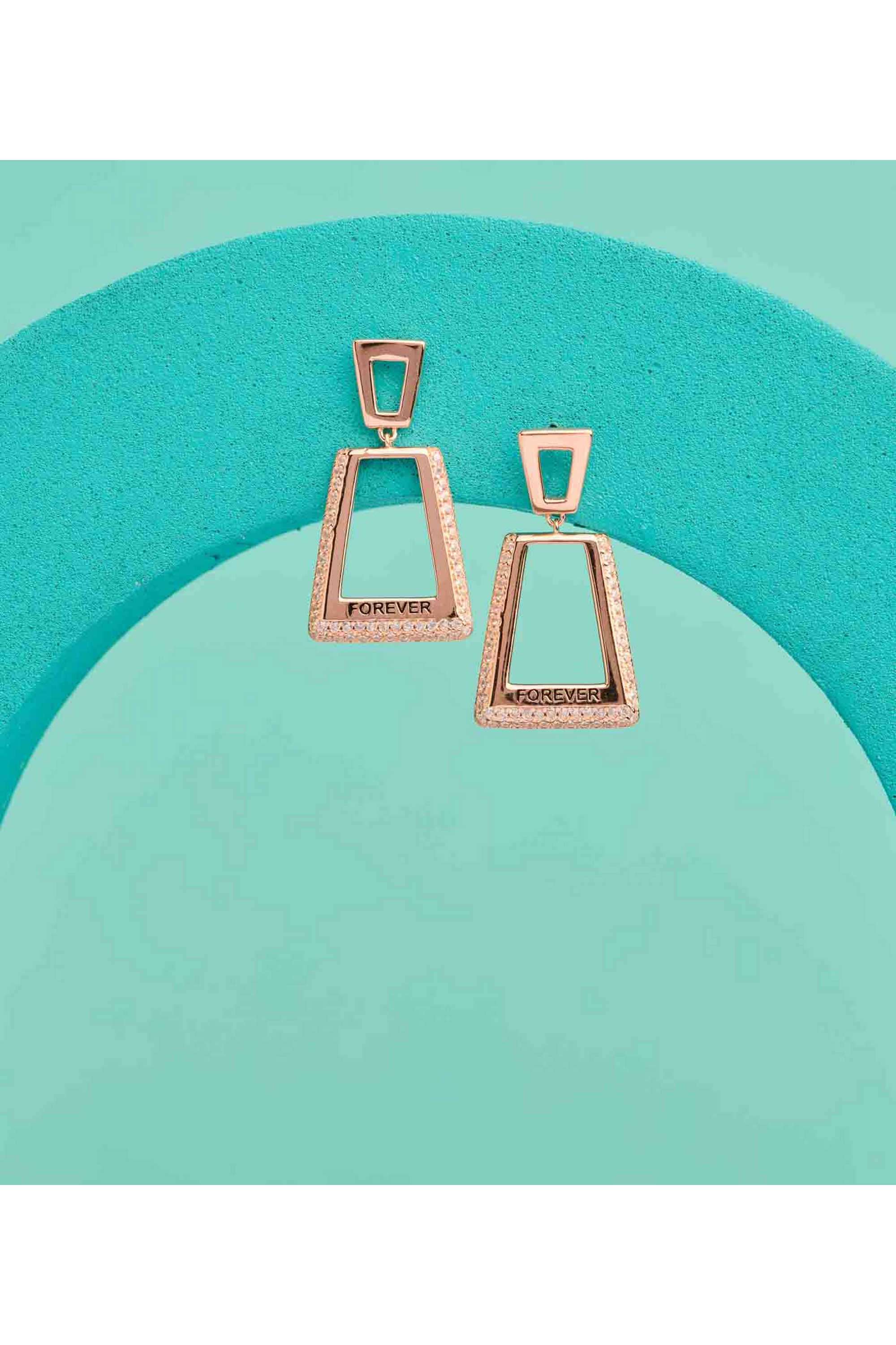 Silver-Casual-Wear-Women-Earrings-Sparkling-Dew-Top