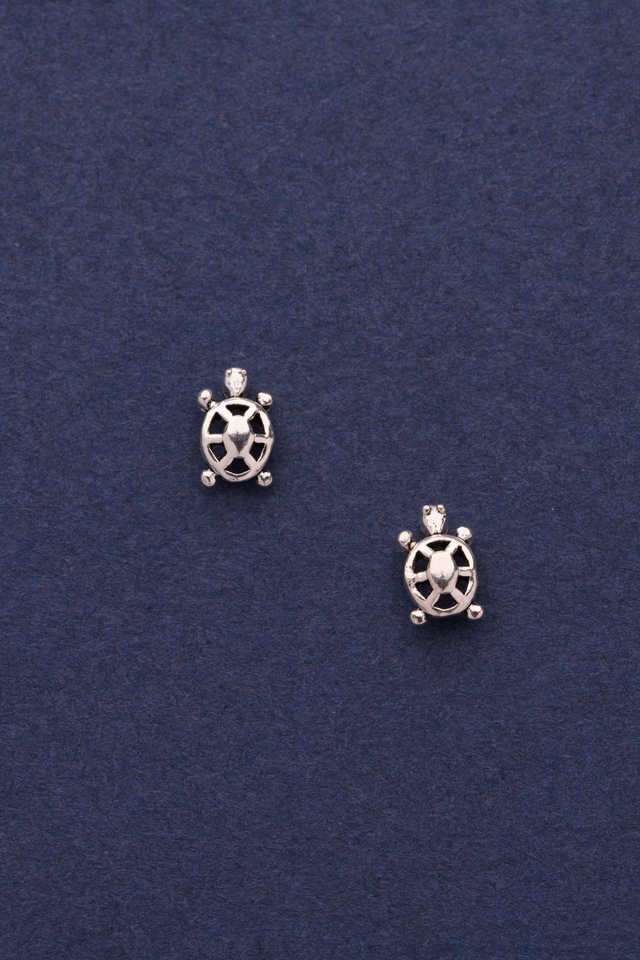 Black-Disco-Mani-With-Evil-Eye