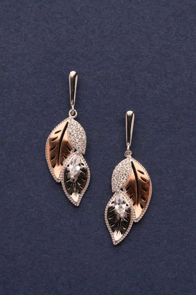 Black-Disco-Mani-With-Evil-Eye