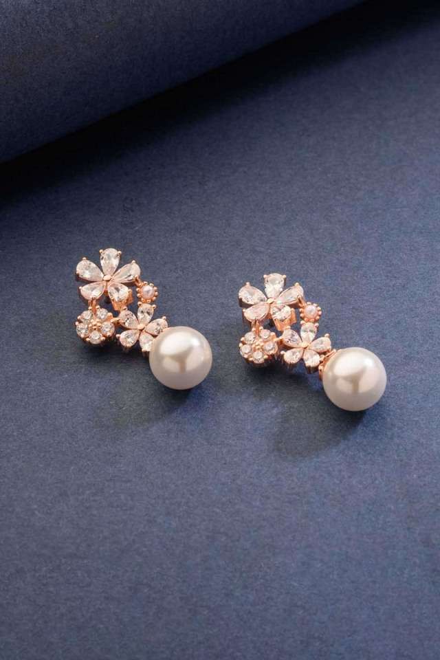 Trendy-Zircon-Flower-Earrings-For-Women-Exquisite-Imitation-Pearl