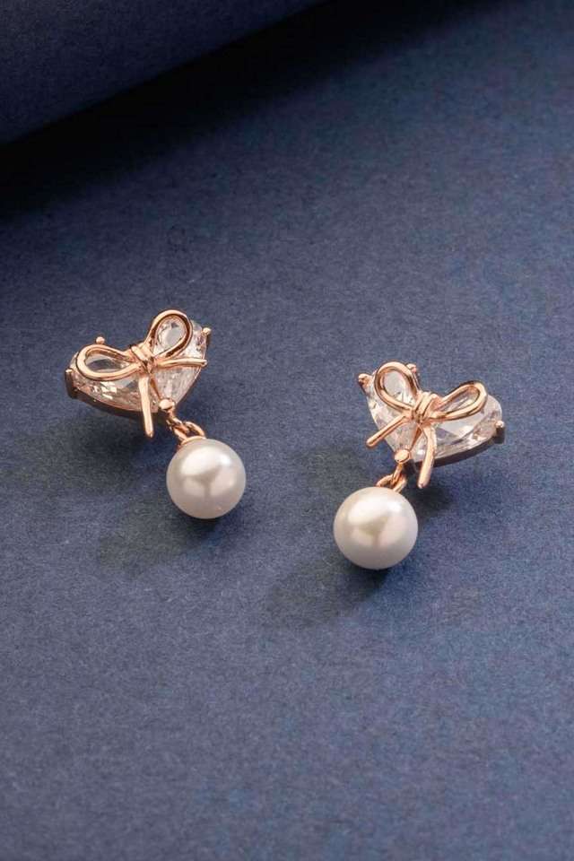 Small-Pearl-Earrings