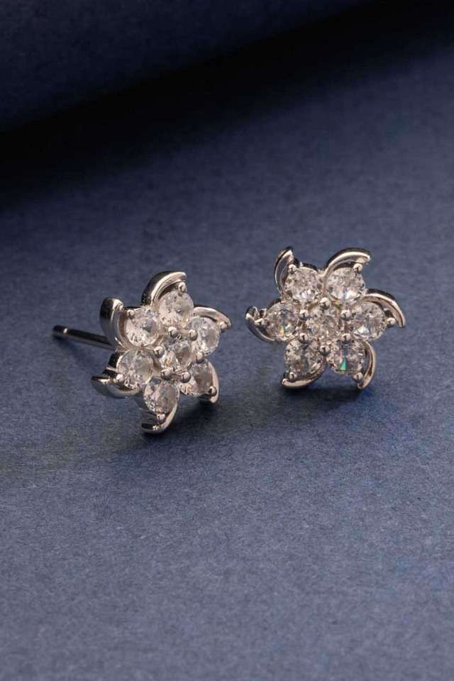 Dazzling-Flawer-Earrings