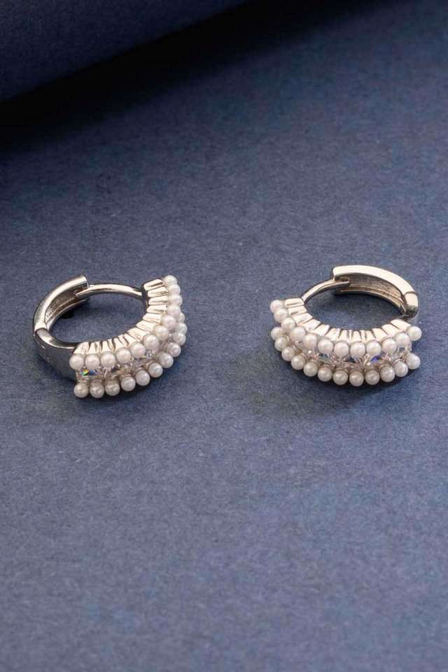 Silver-Circle-Earrings