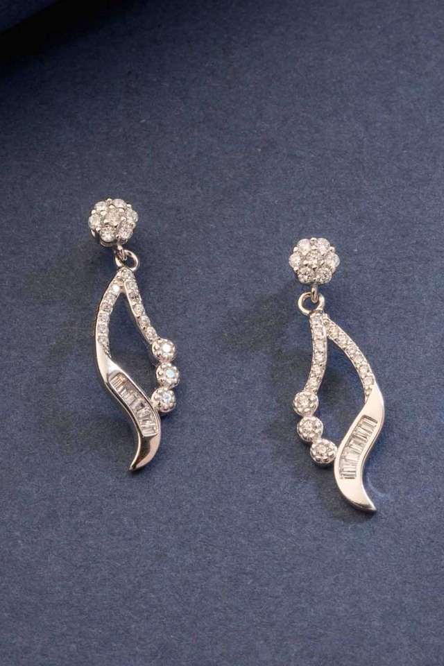 Flawer-Dangler-Earrings