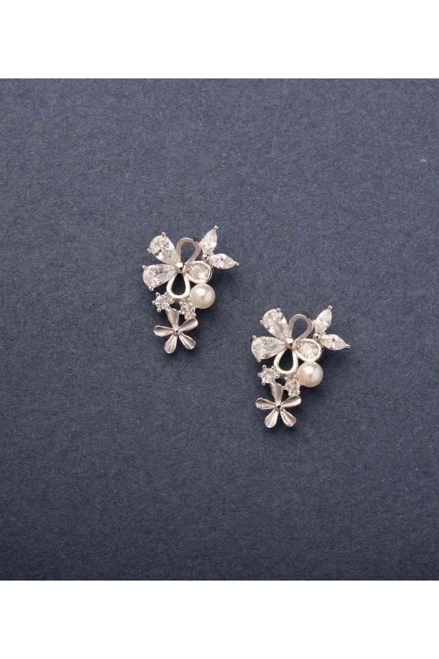 Daisy-Silver-Cluster-Earrings