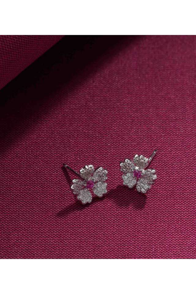 Classic-Silver-Hoop-Earrings