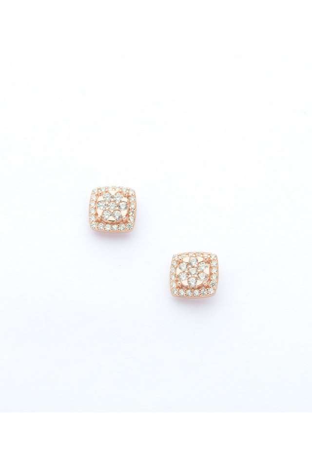 Minimalist-Silver-Studs