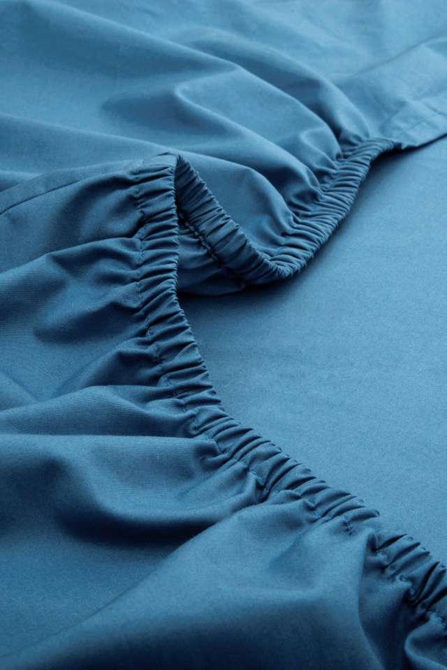 Colorart-Slumber-Solid-Saxsony-Blue-200-TC-Cotton-Double-Fitted-Sheet-With-2-Pillow-Case