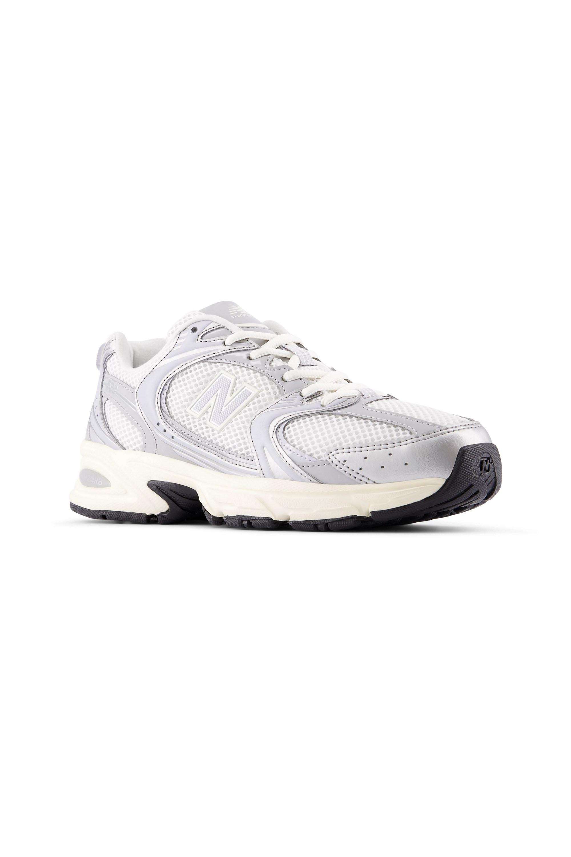 530-Synthetic-Mesh-Mid-Tops-Lace-Up-Unisex-Sneakers