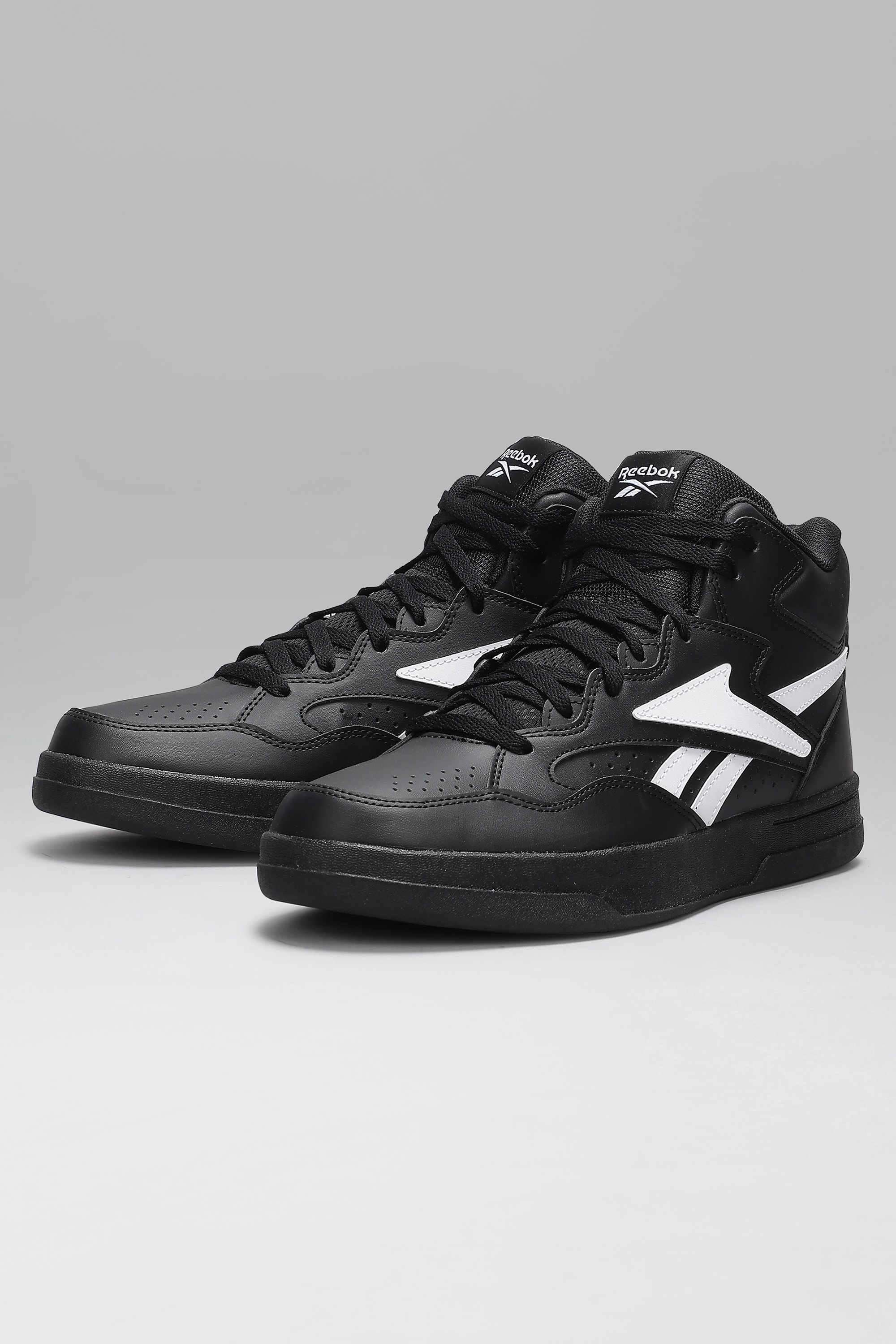 BB-4580-Synthetic-Low-Tops-Lace-up-Men-s-Sports-Shoes