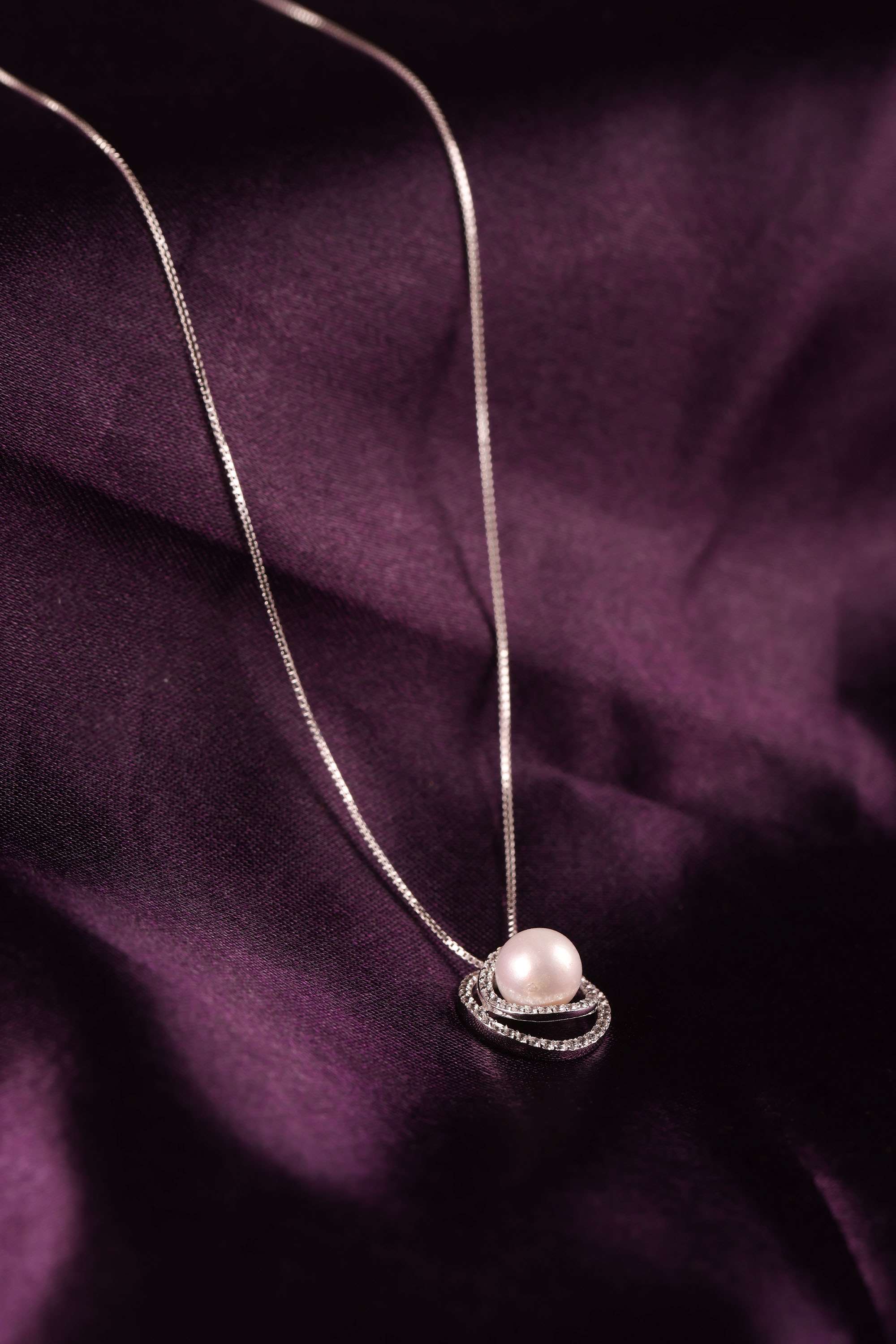 Women-Fashion-Western-Silver-Pendant