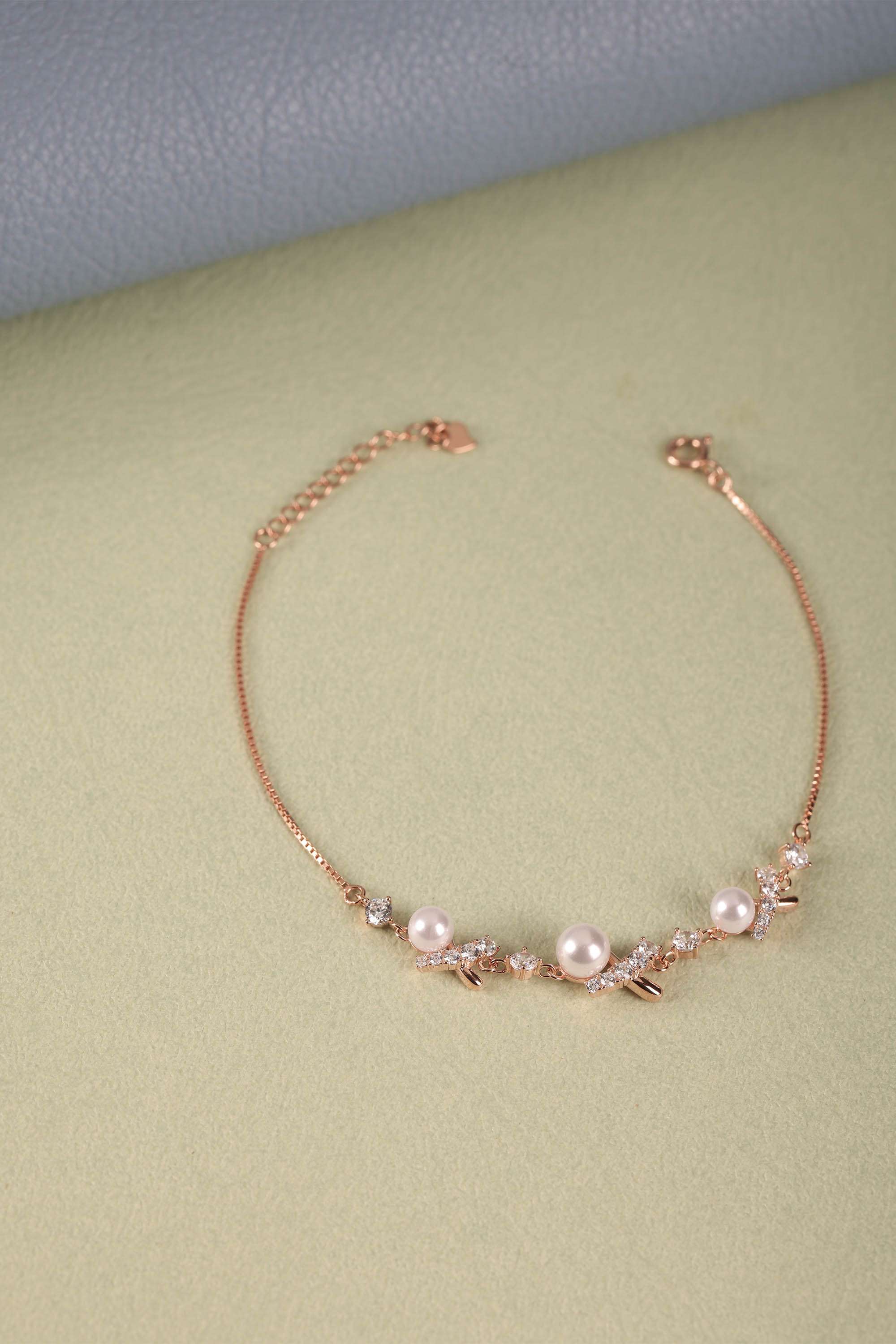 Women-Fashion-Western-Silver-Bracelet