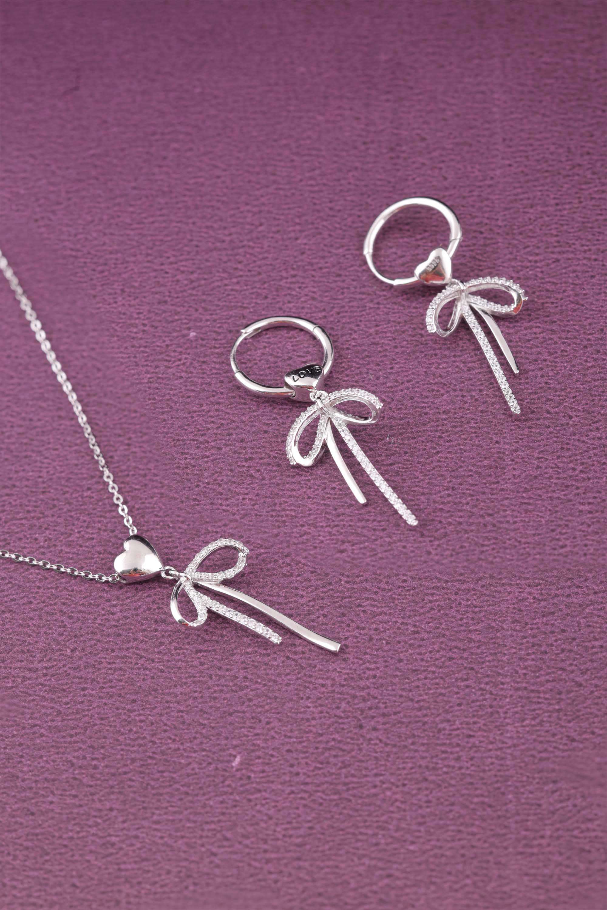 Silver-Casual-Wear-Women-s-Jewellery-Set