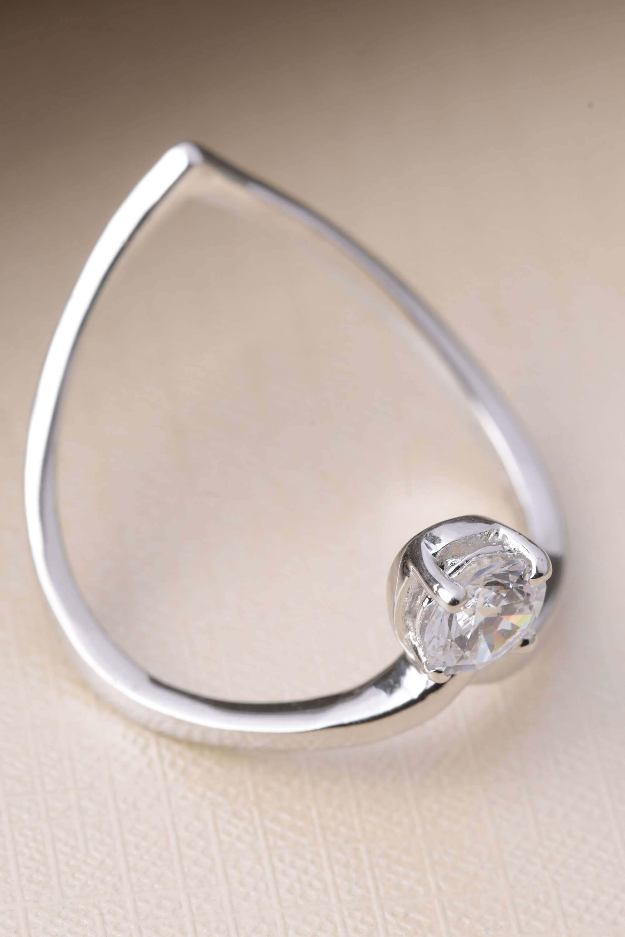 Gossip-Silver-Casual-Wear-Ring