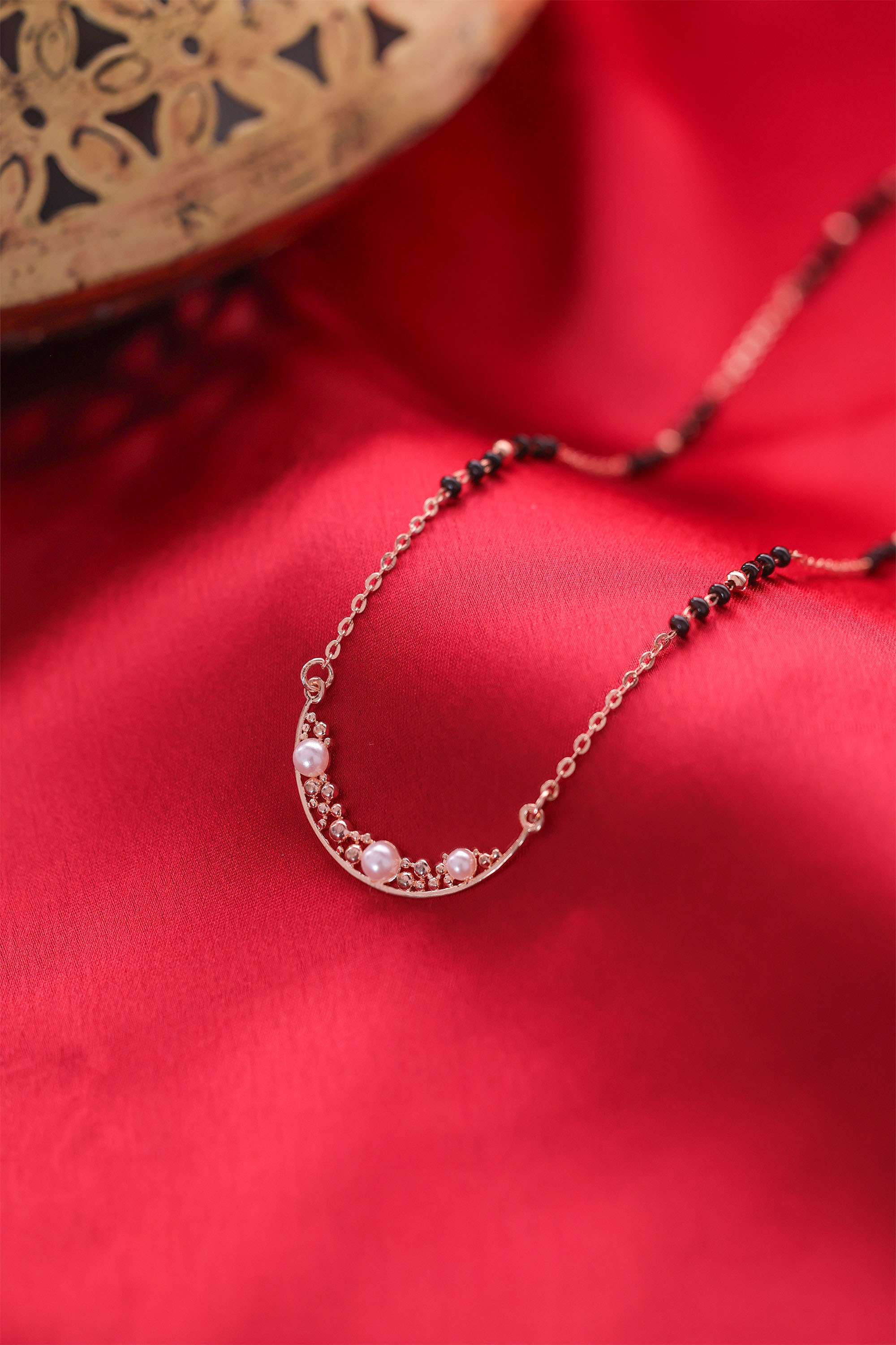 Silver-Western-Women-s-Mangalsutra