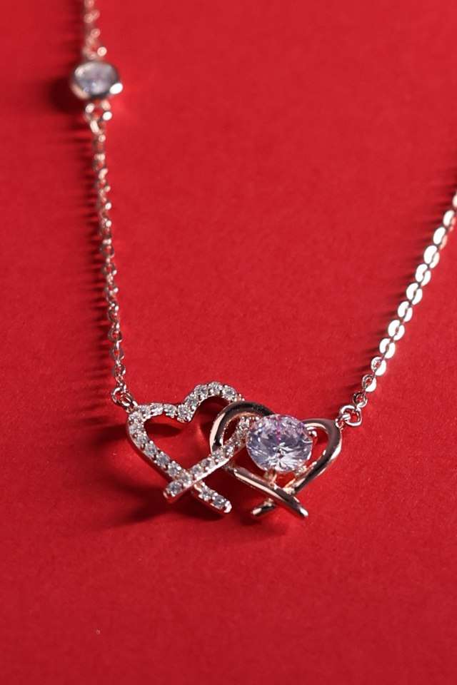 Trendy-Silver-Women-Western-Pendant