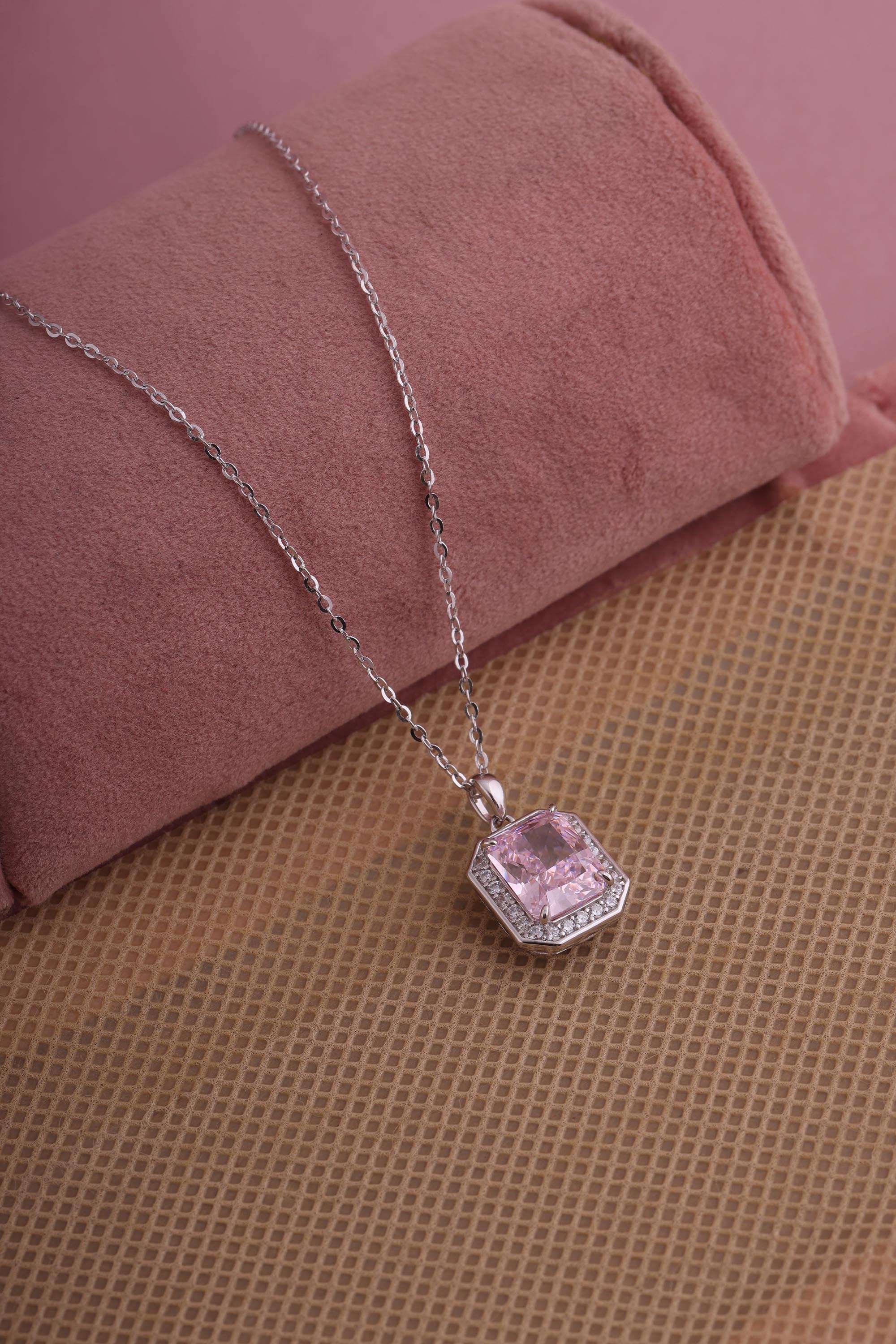 Women-Fashion-Western-Silver-Pendant