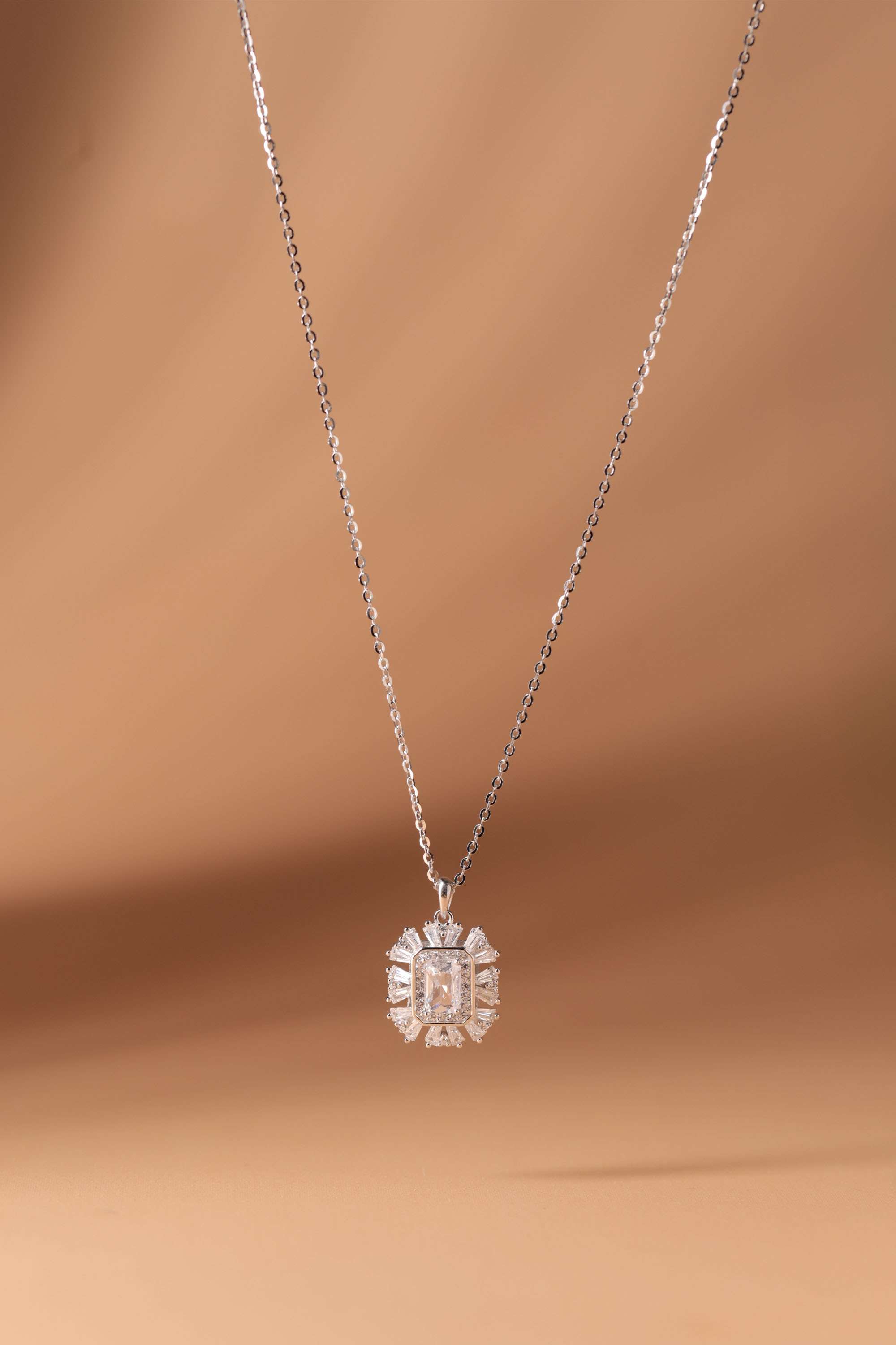 Silver-Pendants-For-Women
