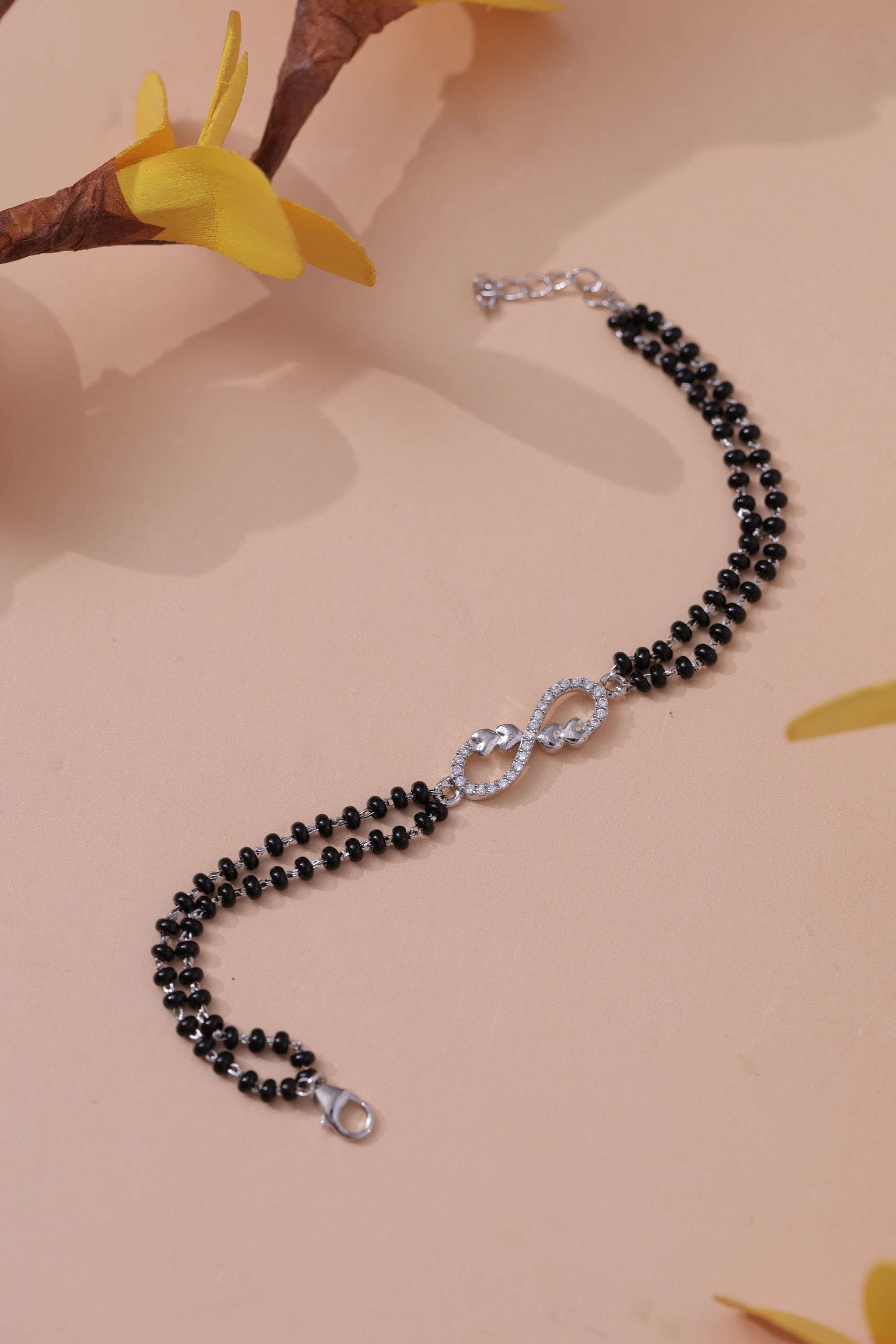Silver-Casual-Wear-Women-Bracelets
