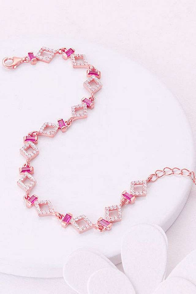 Rose-Gold-Enchanting-Empress-Bracelet