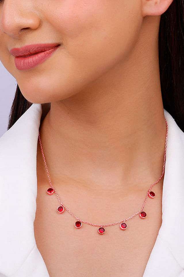 Rose-Gold-Scarlet-Necklace