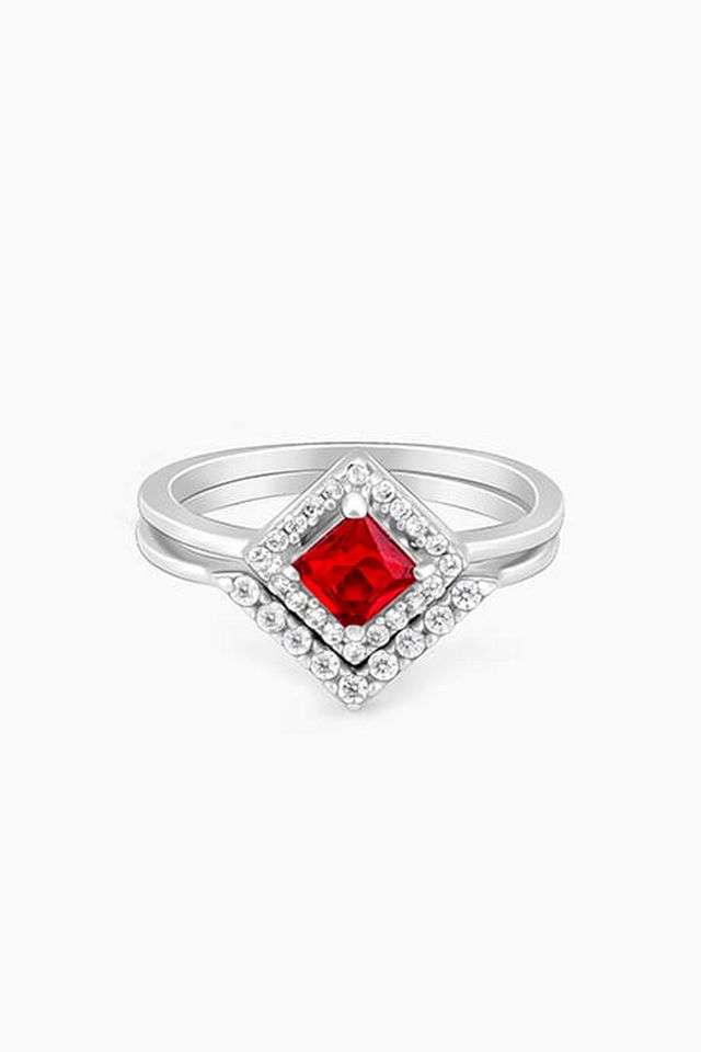 Silver-Princess-In-Red-Ring