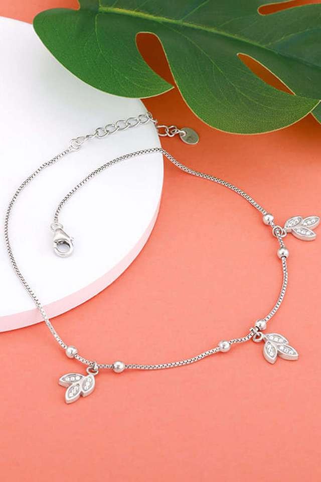 Silver-Dangling-Triple-Leaf-Charm-Anklet