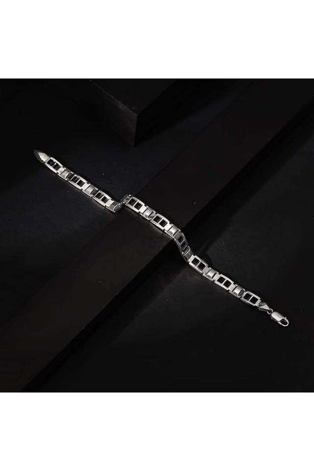 Silver-Primera-Bracelet-For-Him