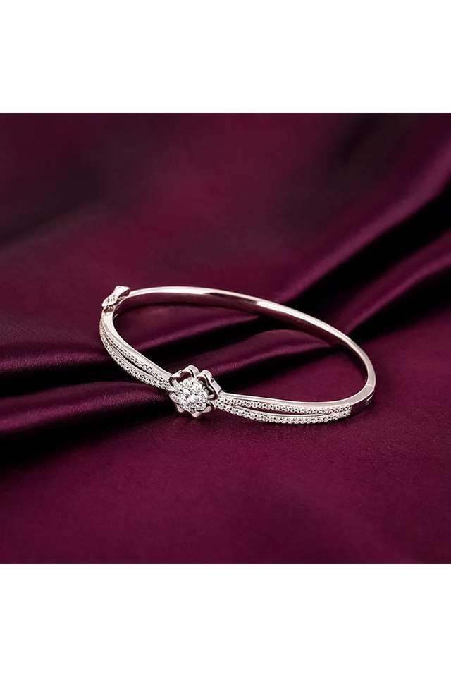Silver-Zircon-Flower-Bracelet