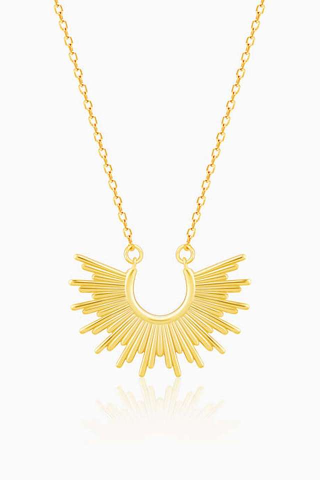 Anushka-Sharma-Golden-Radiant-Sunrise-Necklace