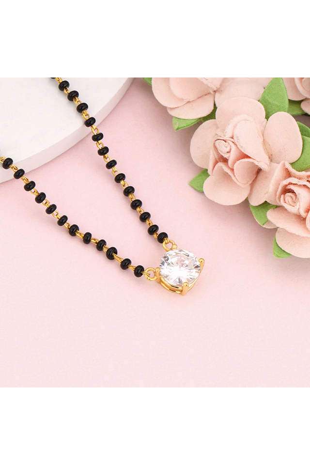 Golden-Classic-Solitaire-Mangalsutra