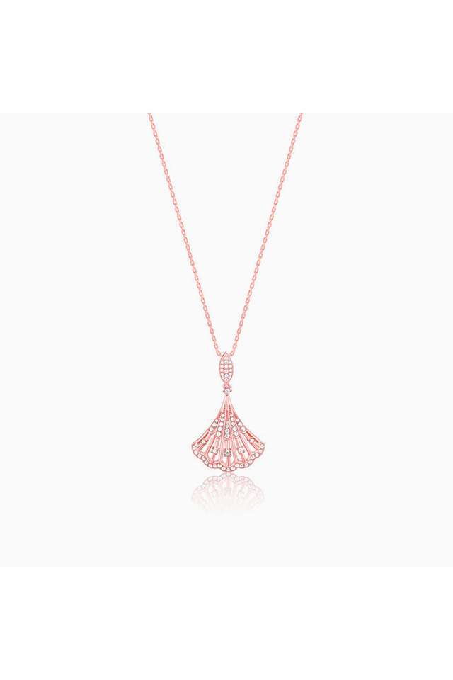 Rose-Gold-Seashell-Pendant-With-Link-Chain