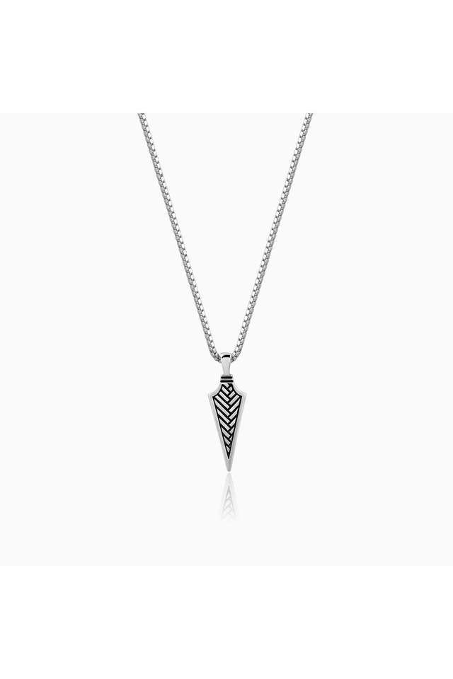 Oxidised-Silver-Arrow-Pendant-With-Link-Chain