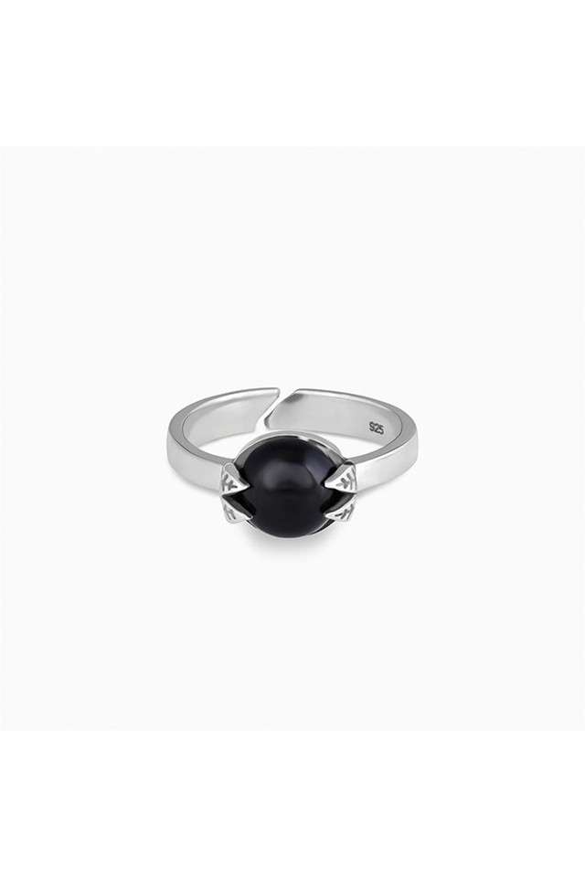 Zircon-Western-Silver-Black-Stone-Clasped-Ring