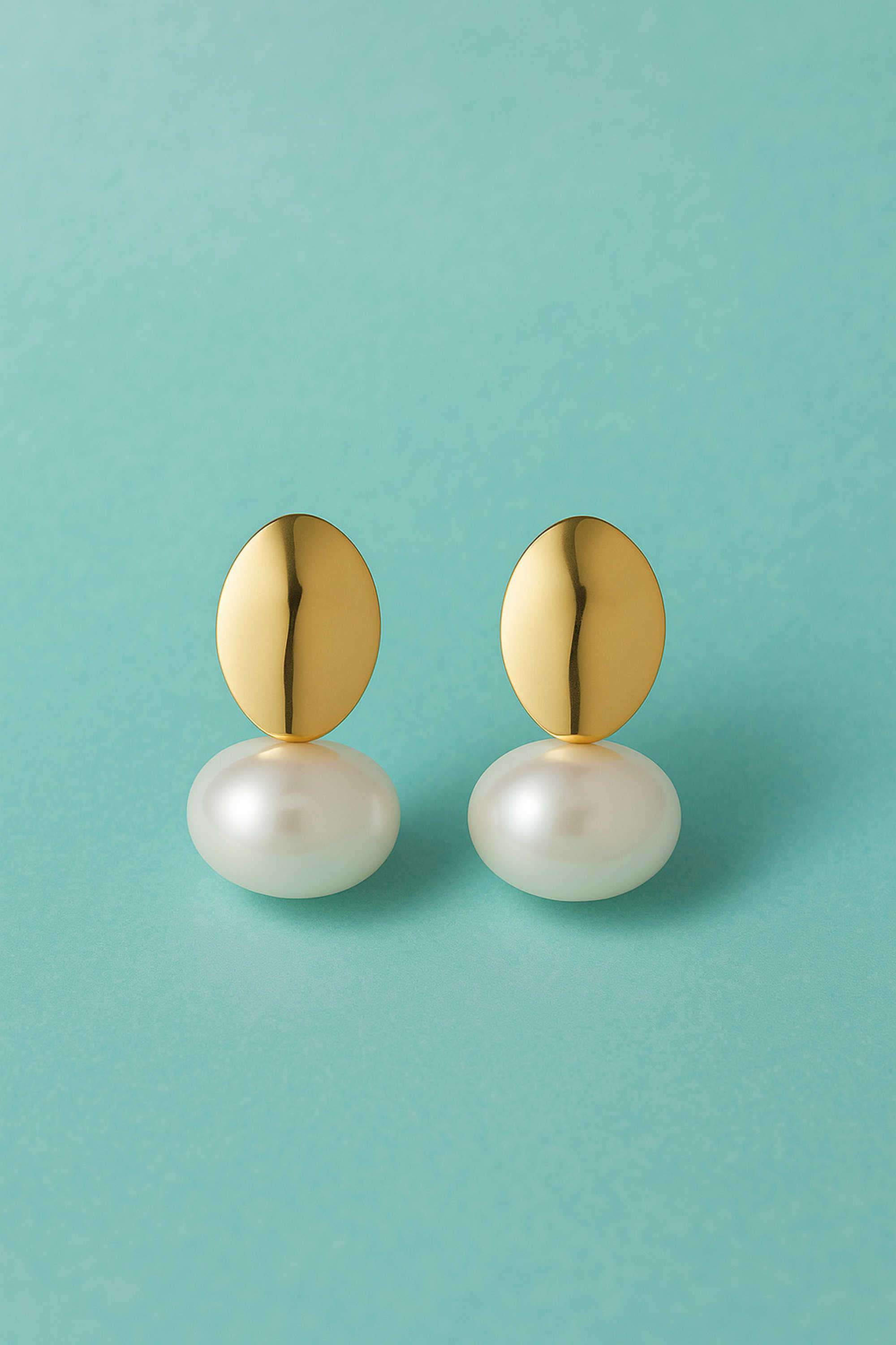 Brass-Casual-Wear-Women-Designer-Pearl-Statement-Studs-Earrings