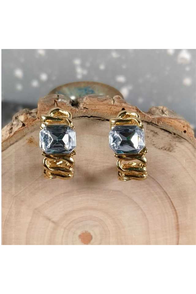 Gold-Plated-Hoop-Earrings-Everyday-Essential-Hoops-for-Women-&-Girls