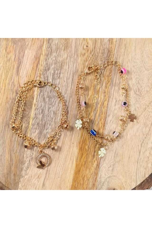 Gold-Plated-Alloy-Charms-Bracelet-Elegant-Metal-Bracelet-for-Women-&-Girls-(5.9-cm)