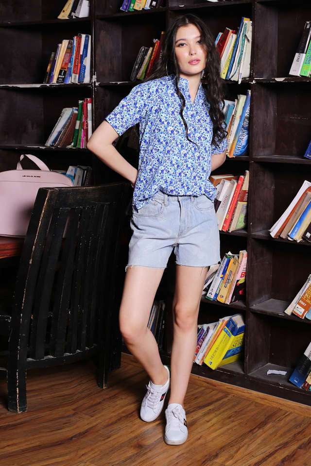 sera Floral Polyester Collared Women Top-picture-34