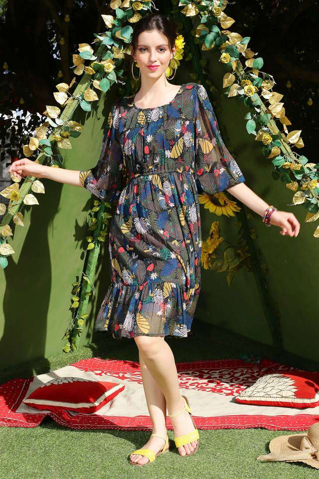 sera Printed Round Neck Polyester Women Dress-picture-18
