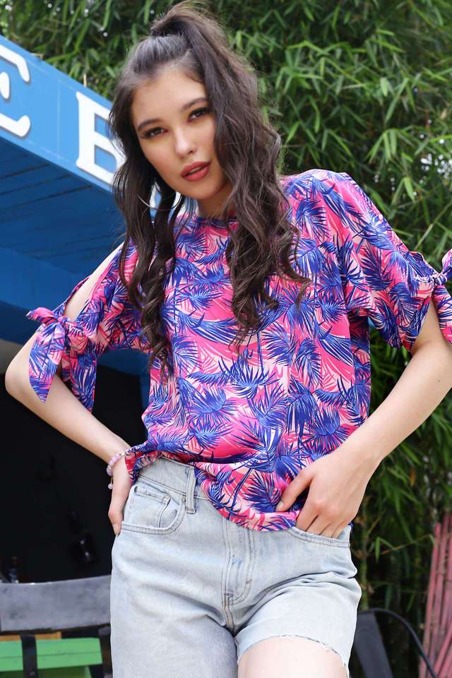 sera Printed Polyester Round Neck Women Top-picture-24
