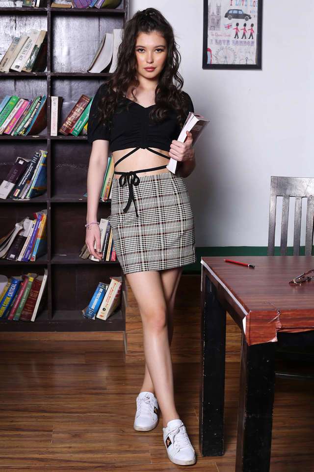 sera Solid Polyester Sweetheart Neck Women Top-picture-14