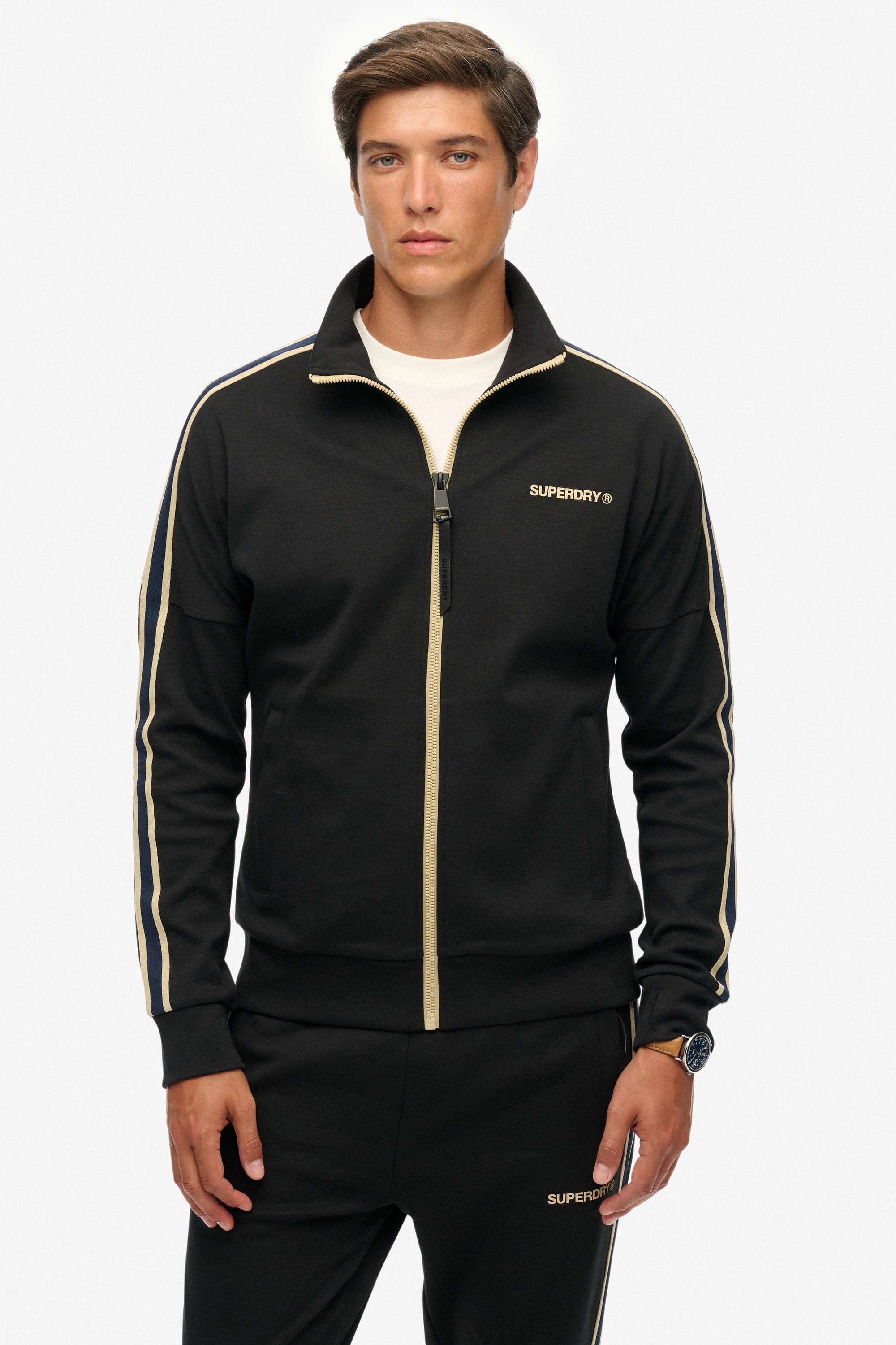 Polyester-Solid-Regular-Fit-Sweatshirt